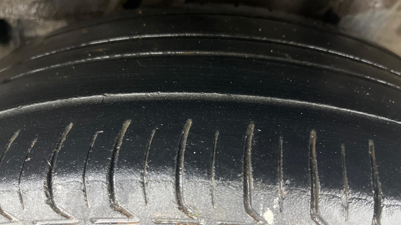 2018 Honda Jazz 1.2L I-VTEC VX, Petrol, Manual, 1,04,542 km, Left Rear Tyre Tread