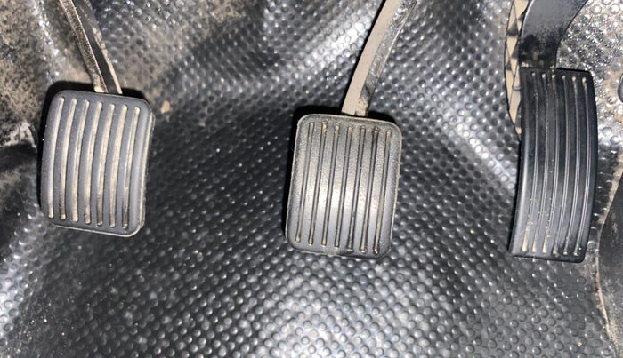 2015 Hyundai Grand i10 SPORTZ 1.1 CRDI, Diesel, Manual, 96,415 km, Pedals