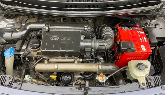 2015 Hyundai Grand i10 SPORTZ 1.1 CRDI, Diesel, Manual, 96,415 km, Engine View