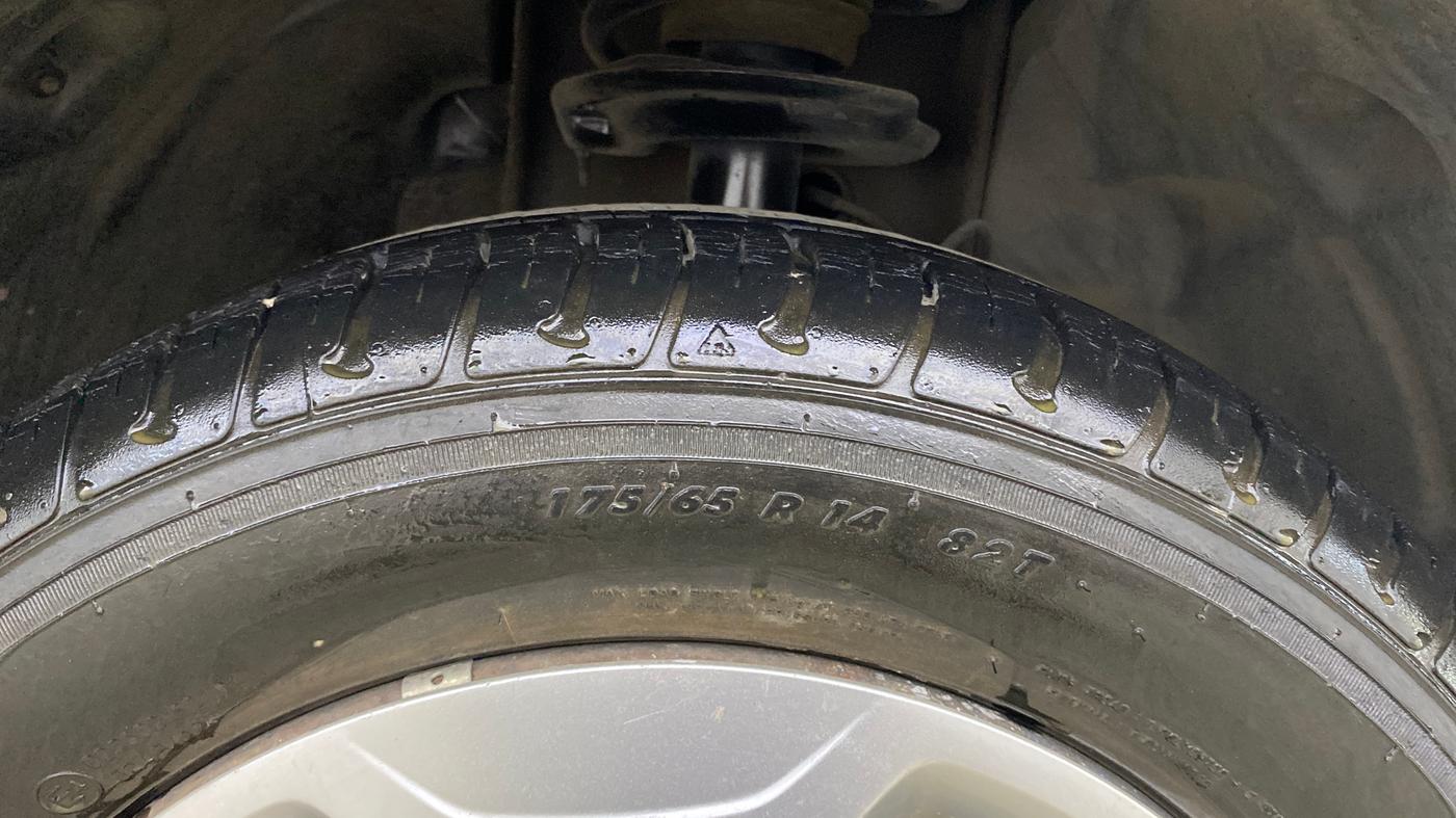 2018 Tata TIGOR XT PETROL, Petrol, Manual, 14,487 km, Right Front Tyre Tread