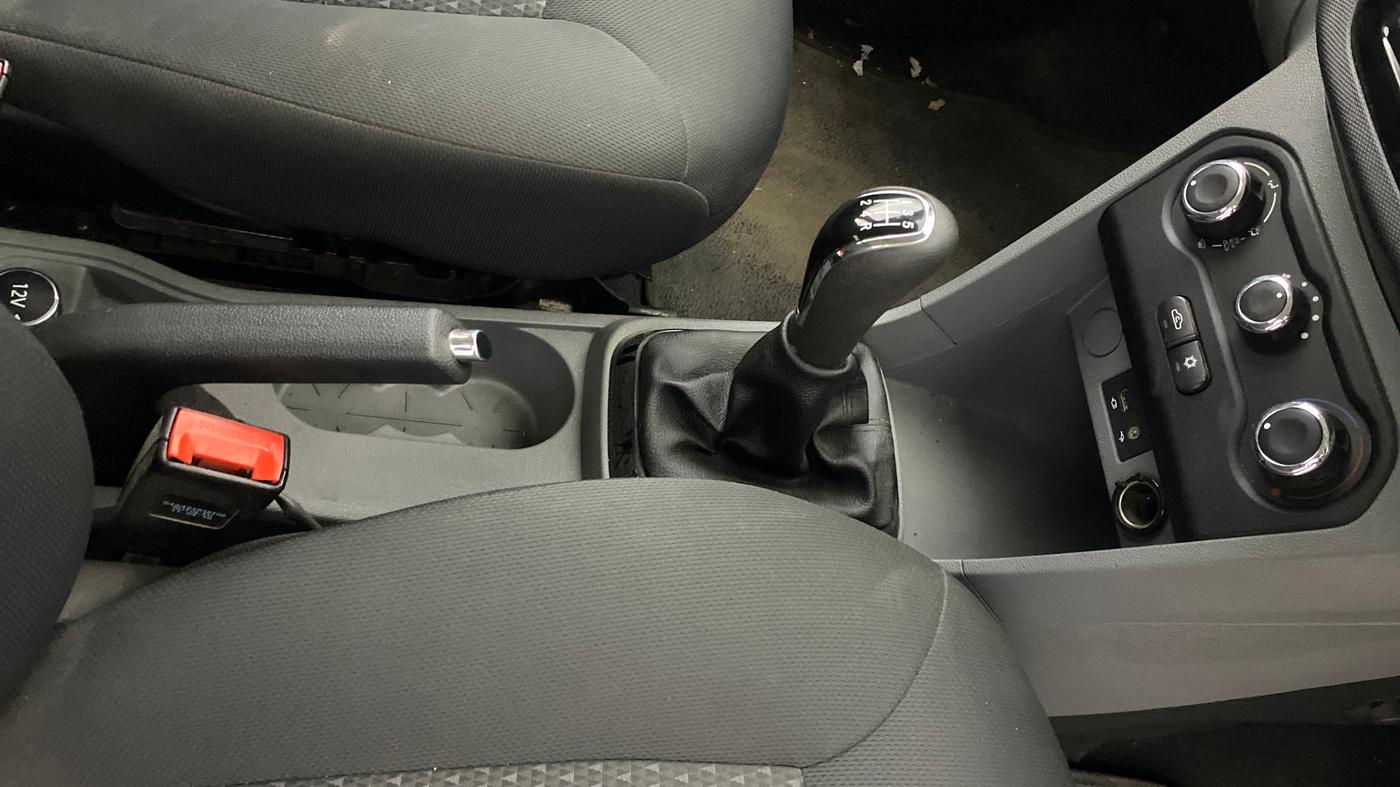 2018 Tata TIGOR XT PETROL, Petrol, Manual, 14,487 km, Gear Lever