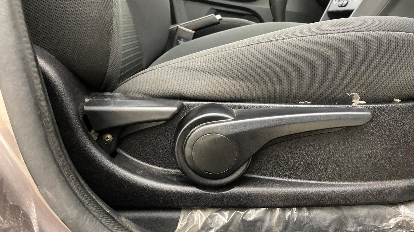 2018 Tata TIGOR XT PETROL, Petrol, Manual, 14,487 km, Driver Side Adjustment Panel