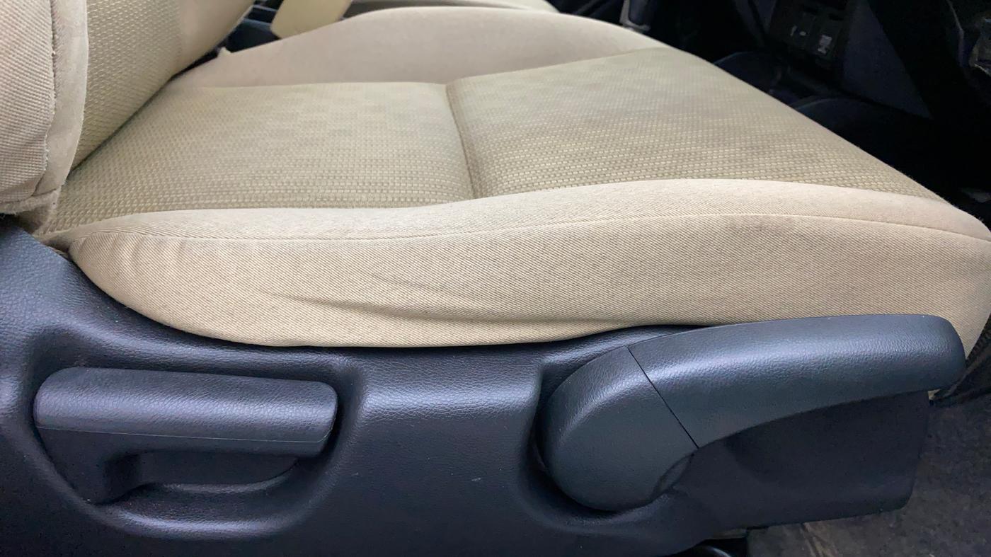 2017 Honda Jazz 1.2L I-VTEC V AT, Petrol, Automatic, 42,324 km, Driver Side Adjustment Panel