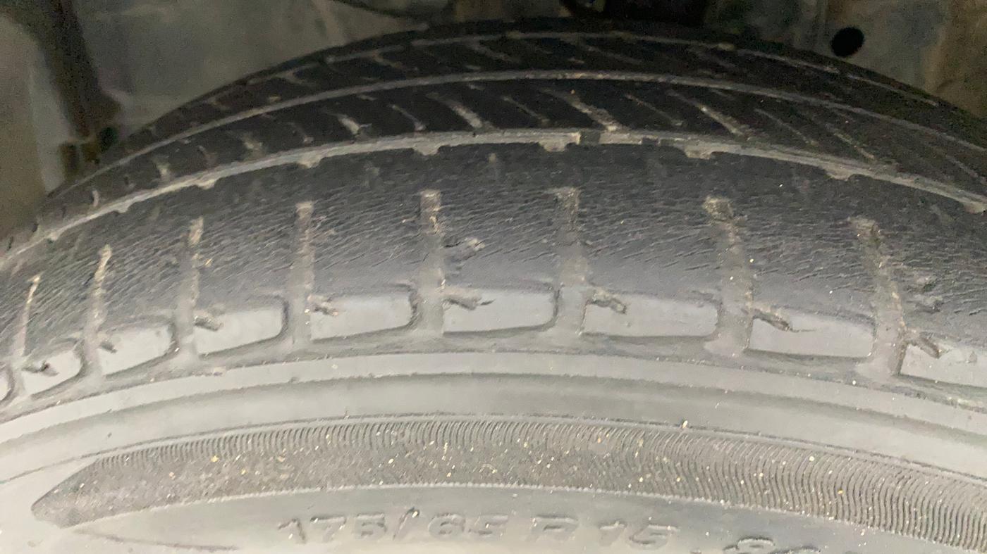 2017 Honda Jazz 1.2L I-VTEC V AT, Petrol, Automatic, 42,324 km, Left Front Tyre Tread