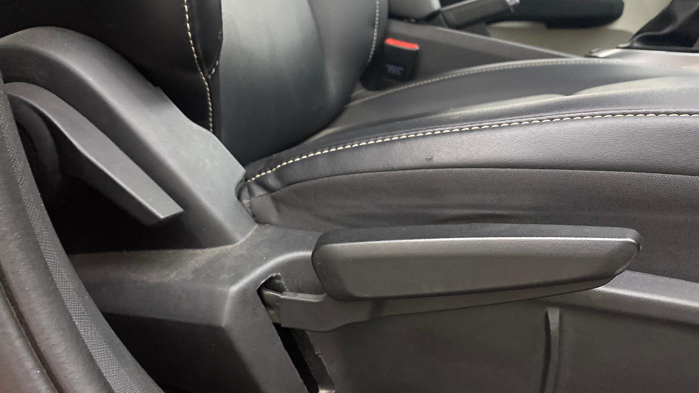 2023 Tata ALTROZ XZA PLUS, Petrol, Automatic, 9,023 km, Driver Side Adjustment Panel