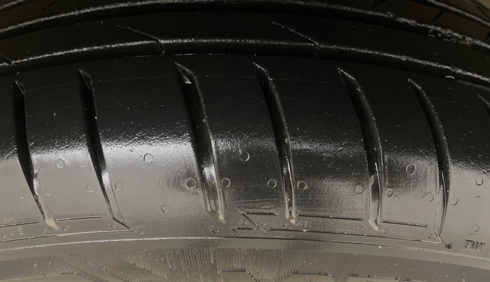 2016 Honda Jazz 1.2L I-VTEC V AT, Petrol, Automatic, 53,275 km, Left Rear Tyre Tread