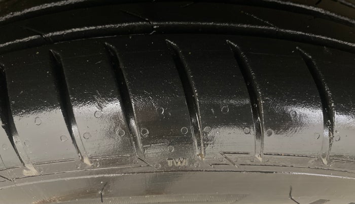 2016 Honda Jazz 1.2L I-VTEC V AT, Petrol, Automatic, 53,275 km, Right Rear Tyre Tread