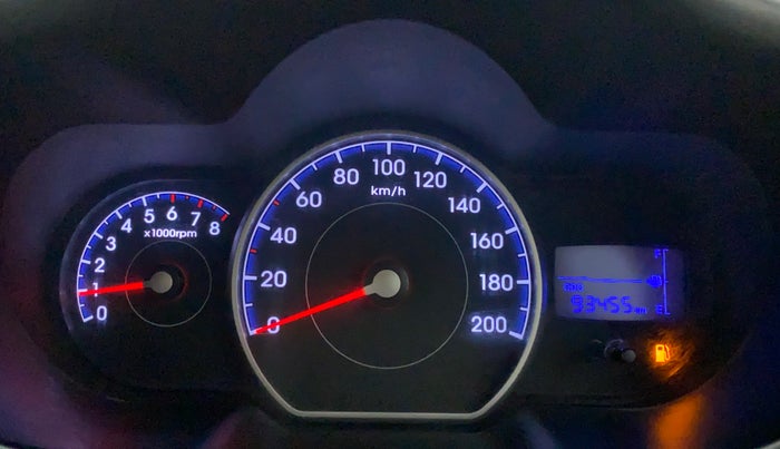 2014 Hyundai i10 SPORTZ 1.1, CNG, Manual, 93,455 km, Odometer Image
