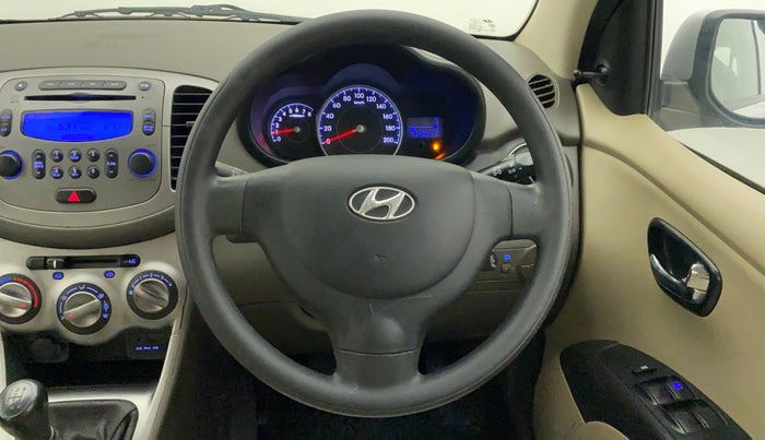 2014 Hyundai i10 SPORTZ 1.1, CNG, Manual, 93,455 km, Steering Wheel Close Up