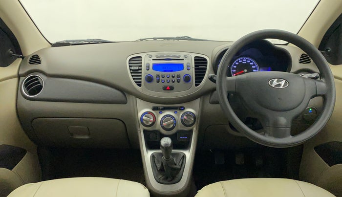 2014 Hyundai i10 SPORTZ 1.1, CNG, Manual, 93,455 km, Dashboard
