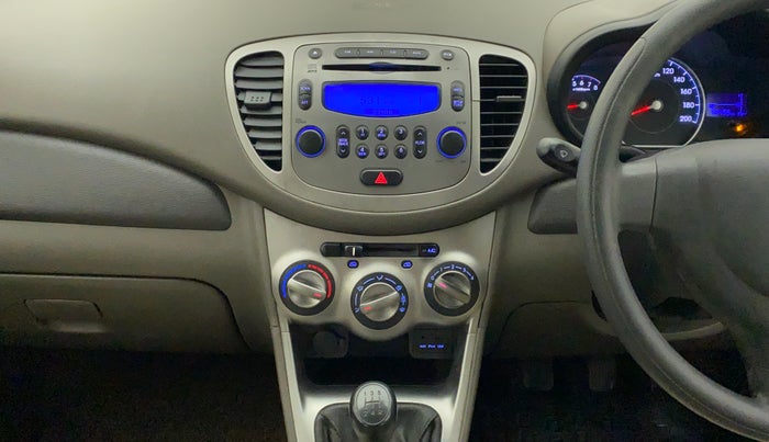 2014 Hyundai i10 SPORTZ 1.1, CNG, Manual, 93,455 km, Air Conditioner