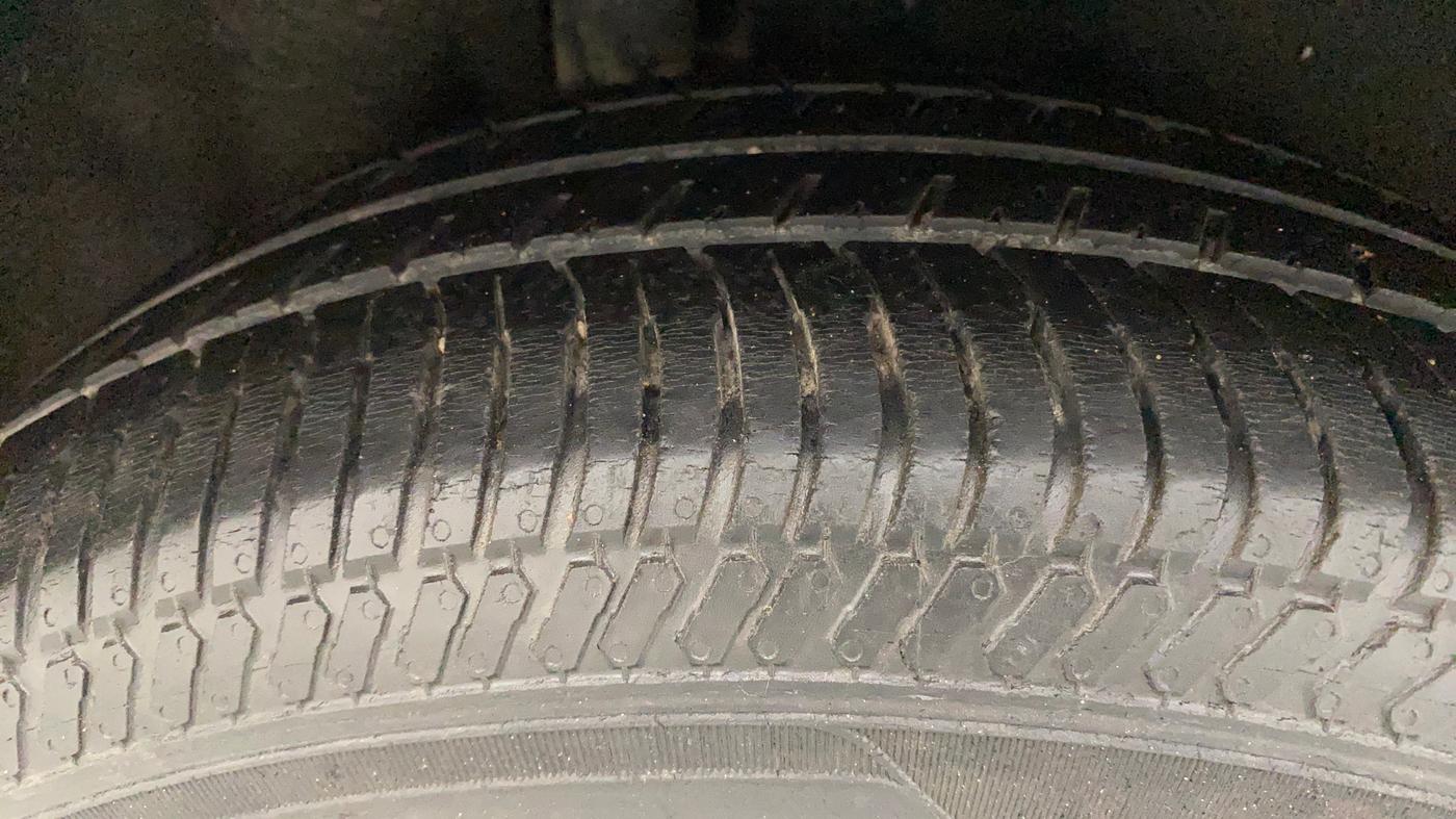 2016 Ford Ecosport TITANIUM 1.5L PETROL, Petrol, Manual, 79,969 km, Right Rear Tyre Tread