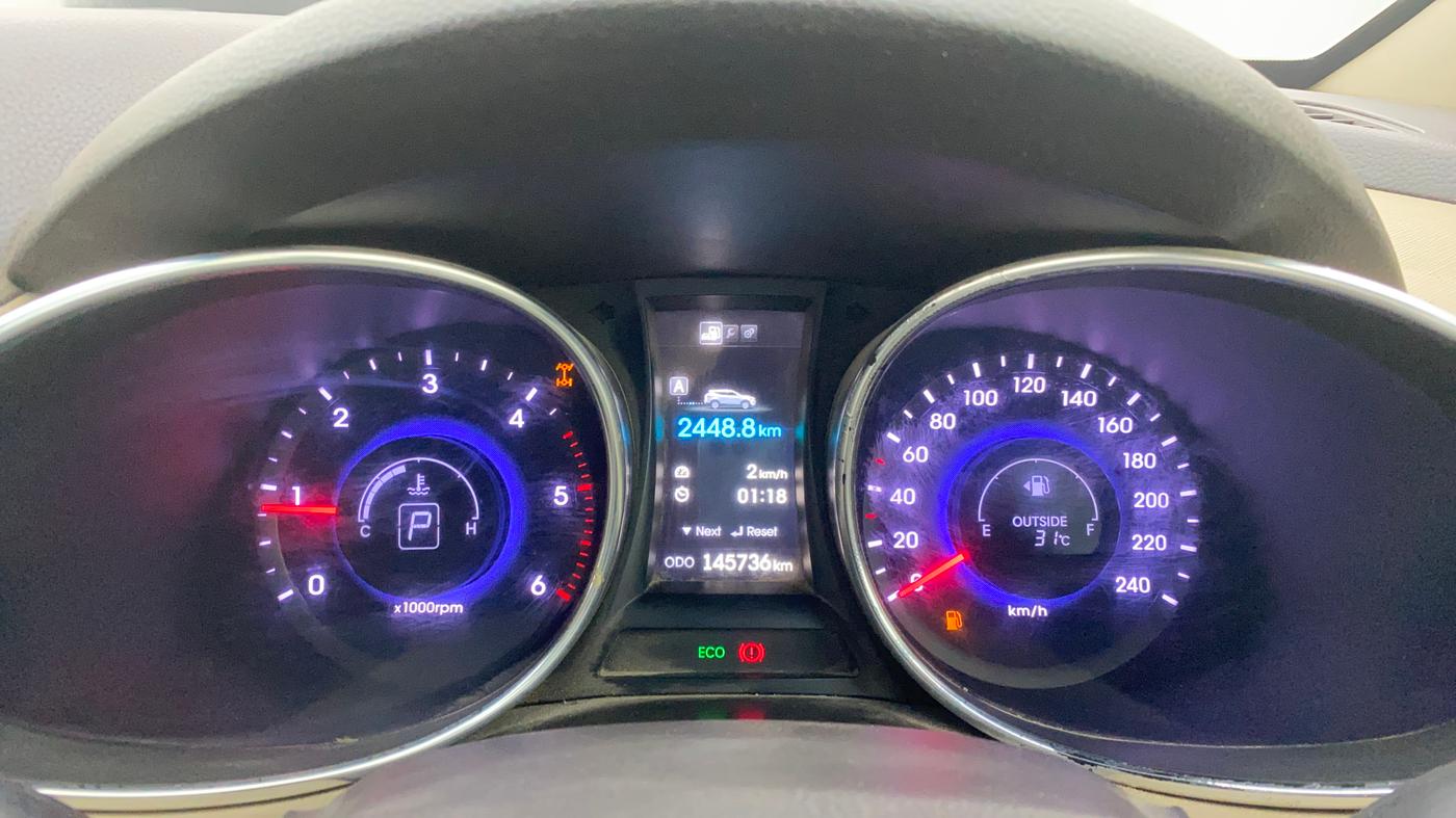 2014 Hyundai Santa Fe 4 WD AT, Diesel, Automatic, 1,45,736 km, Odometer Image