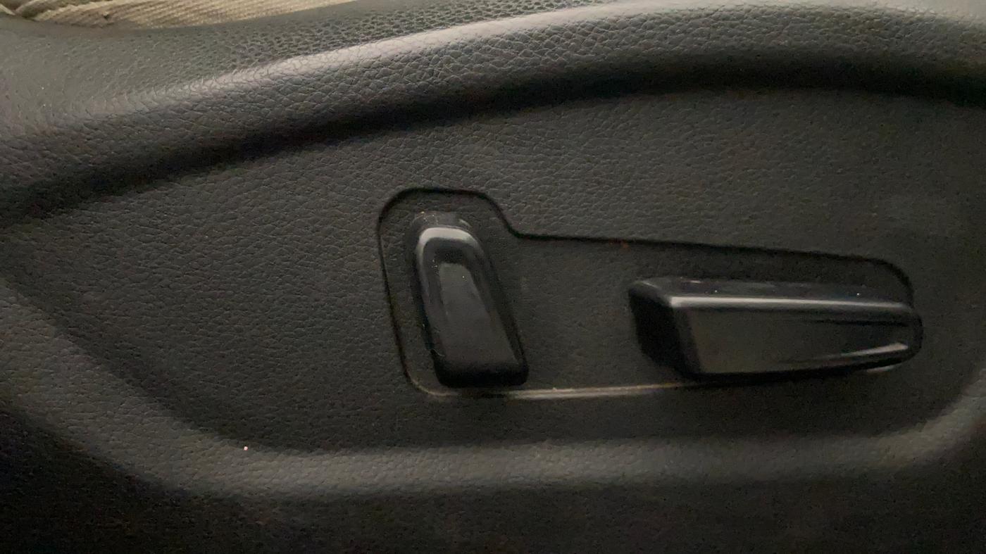 2020 KIA SELTOS HTX PLUS AT1.5 DIESEL, Diesel, Automatic, 90,273 km, Driver Side Adjustment Panel