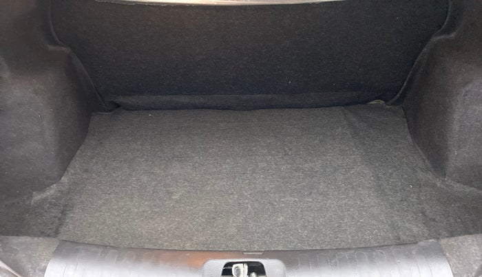 2014 Maruti Swift Dzire AUTOMATIC, Petrol, Automatic, 27,550 km, Boot Inside