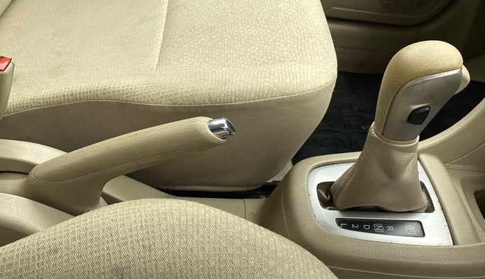 2014 Maruti Swift Dzire AUTOMATIC, Petrol, Automatic, 27,550 km, Gear Lever