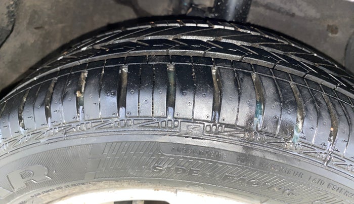 2015 Hyundai Grand i10 ASTA 1.2 KAPPA VTVT, Petrol, Manual, 12,210 km, Right Front Tyre Tread