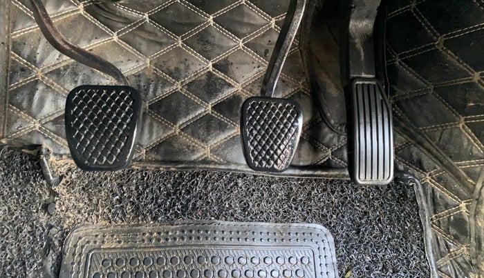 2017 Honda WR-V 1.5L I-DTEC VX MT, Diesel, Manual, 56,244 km, Pedals