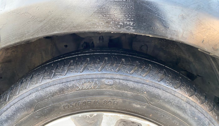 2017 Honda WR-V 1.5L I-DTEC VX MT, Diesel, Manual, 56,244 km, Right Front Tyre Tread