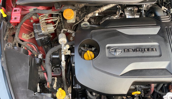 2021 Tata ALTROZ XE DIESEL, Diesel, Manual, 1,05,188 km, Engine View - Right