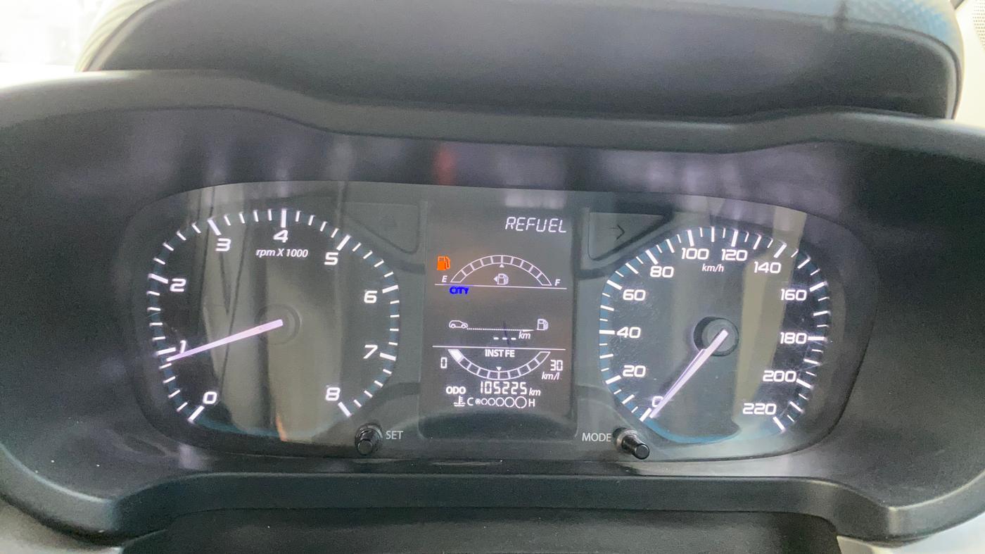 2021 Tata ALTROZ XE DIESEL, Diesel, Manual, 1,05,310 km, Odometer Image