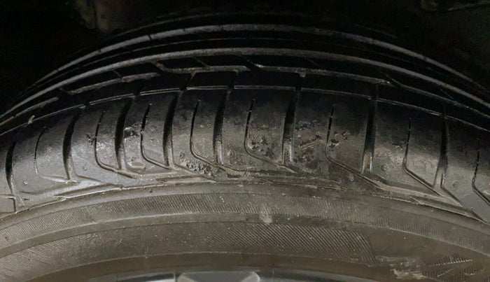 2023 Tata NEXON XZ PLUS PETROL SUNROOF DARK EDITION, Petrol, Manual, 15,757 km, Right Rear Tyre Tread