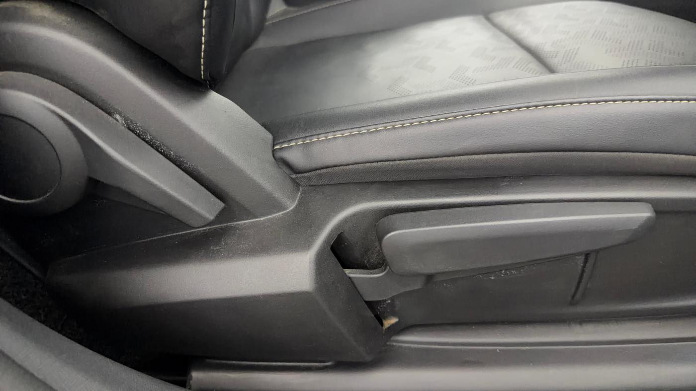 2021 Tata ALTROZ XZ PLUS I-TURBO PETROL, Petrol, Manual, 51,987 km, Driver Side Adjustment Panel
