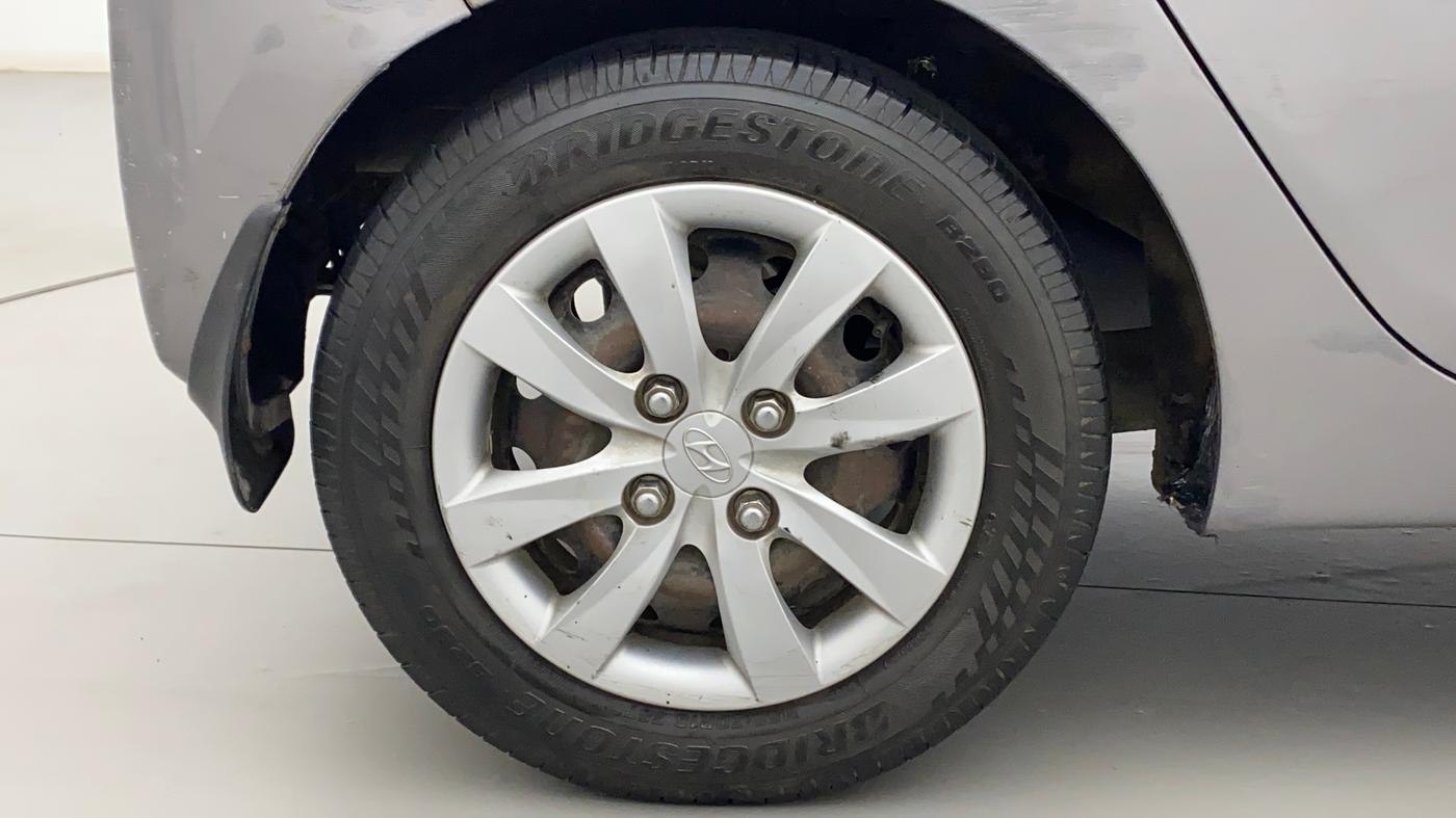 2013 Hyundai Eon MAGNA +, Petrol, Manual, 85,294 km, Right Rear Wheel