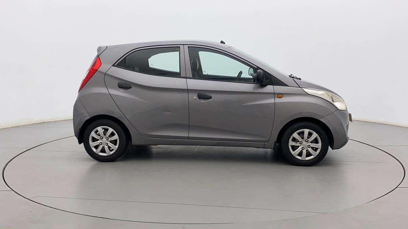 2013 Hyundai Eon MAGNA +, Petrol, Manual, 85,294 km, Right Side View