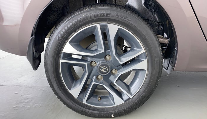 2018 Tata TIGOR XZ 1.2 REVOTRON OPT, Petrol, Manual, 34,014 km, Right Rear Wheel