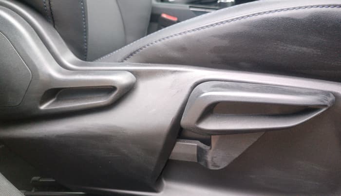 2024 Tata NEXON Fearless Plus S Dark, Petrol, Manual, 9,028 km, Driver Side Adjustment Panel