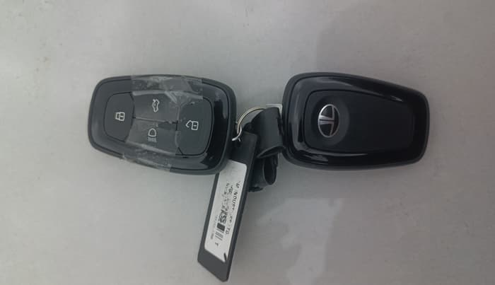 2024 Tata NEXON Fearless Plus S Dark, Petrol, Manual, 9,028 km, Key Close Up