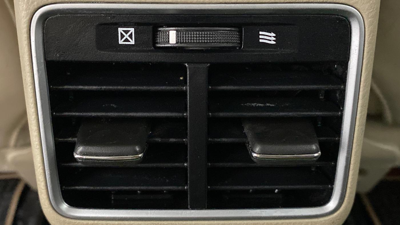 2020 Maruti Ciaz ALPHA 1.5 AT SHVS, Petrol, Automatic, 39,945 km, Rear AC Vents