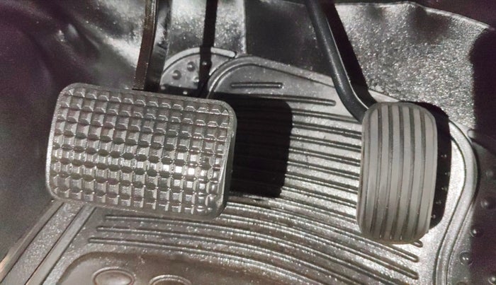 2019 Tata Tiago XZA PETROL, Petrol, Automatic, 33,480 km, Pedals