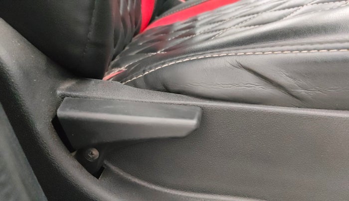 2019 Tata Tiago XZA PETROL, Petrol, Automatic, 33,480 km, Driver Side Adjustment Panel