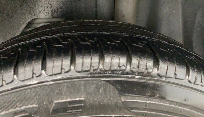 2018 Ford Figo Aspire AMBIENTE 1.2 PETROL, Petrol, Manual, 84,553 km, Left Rear Tyre Tread