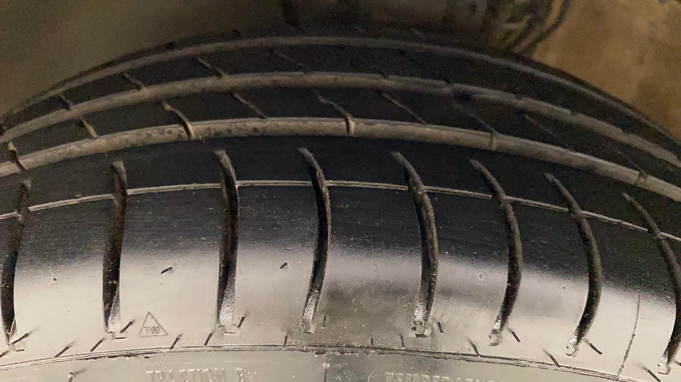 2021 Volkswagen Vento COMFORTLINE 1.0L TSI, Petrol, Manual, 44,286 km, Left Front Tyre Tread