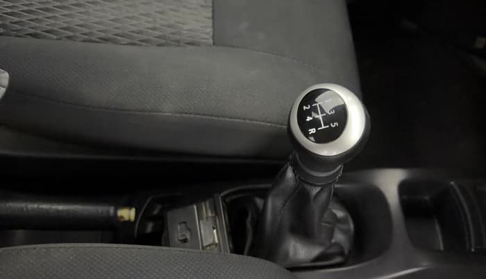 2014 Maruti Wagon R Stingray VXI, Petrol, Manual, 51,142 km, Gear Lever