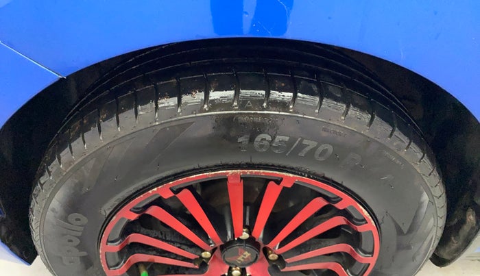 2018 Hyundai Xcent E, Petrol, Manual, 45,085 km, Left Front Tyre Tread
