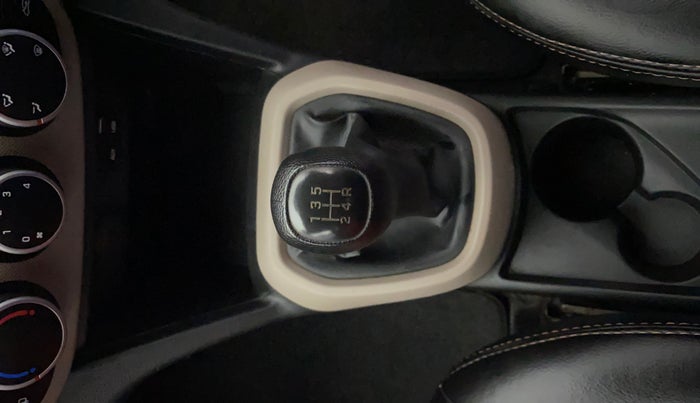 2018 Hyundai Xcent E, Petrol, Manual, 45,085 km, Gear Lever