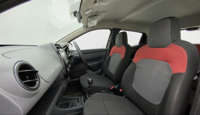 2016 Renault Kwid RXT 1.0, Petrol, Manual, 22,593 km, Right Side Front Door Cabin
