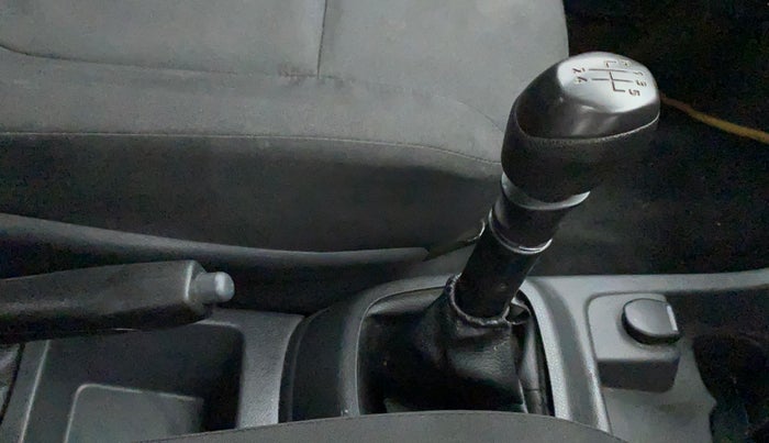 2016 Renault Kwid RXT 1.0, Petrol, Manual, 22,593 km, Gear Lever
