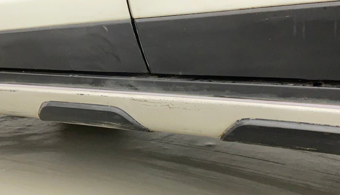 2019 Maruti Vitara Brezza VDI AMT, Diesel, Automatic, 65,899 km, Left running board - Minor scratches