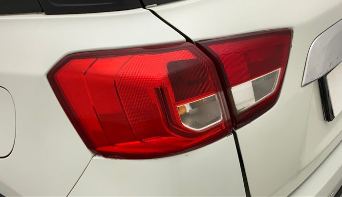 2019 Maruti Vitara Brezza VDI AMT, Diesel, Automatic, 65,899 km, Left tail light - Minor damage