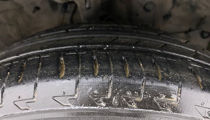 2021 Honda WR-V 1.2L I-VTEC SV MT, Petrol, Manual, 70,237 km, Right Front Tyre Tread