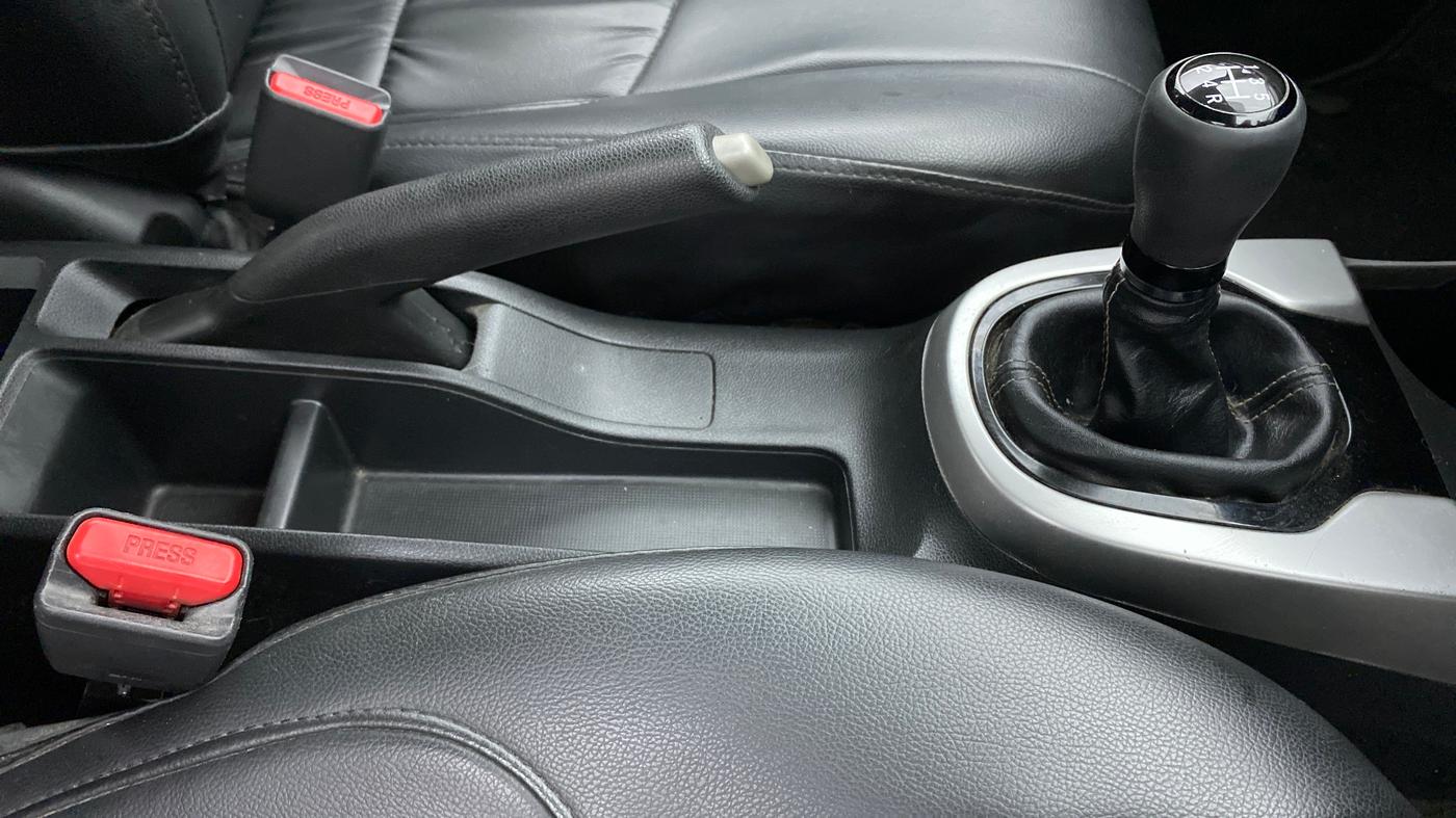 2021 Honda WR-V 1.2L I-VTEC SV MT, Petrol, Manual, 70,237 km, Gear Lever