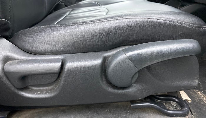 2021 Honda WR-V 1.2L I-VTEC SV MT, Petrol, Manual, 70,237 km, Driver Side Adjustment Panel