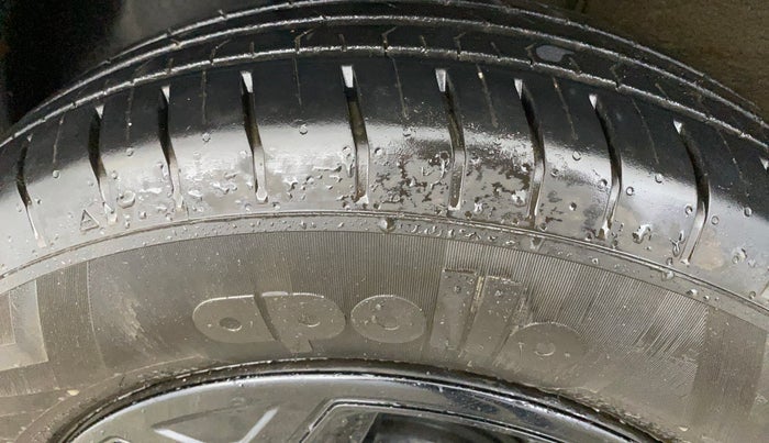 2024 Tata PUNCH ACCOMPLISHED AMT, Petrol, Automatic, 11,104 km, Right Rear Tyre Tread