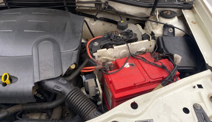 2014 Renault Duster 85 PS RXE DIESEL, Diesel, Manual, 75,390 km, Engine View - Left