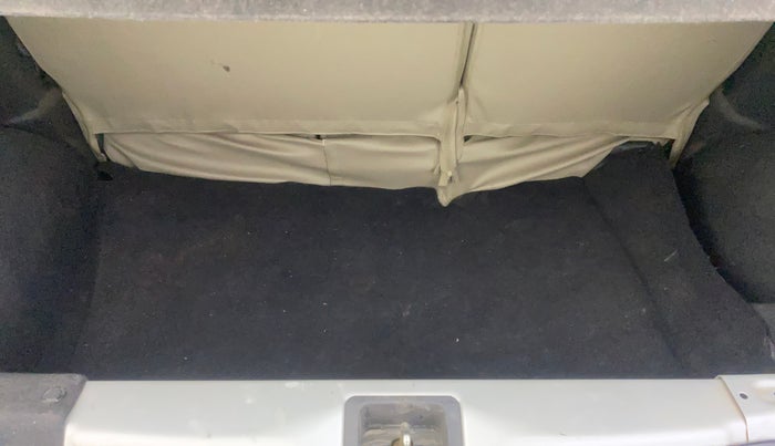 2019 Maruti New Wagon-R VXI 1.0 AMT, Petrol, Automatic, 31,966 km, Boot Inside